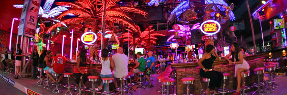 nightlife pub in phuket thailand